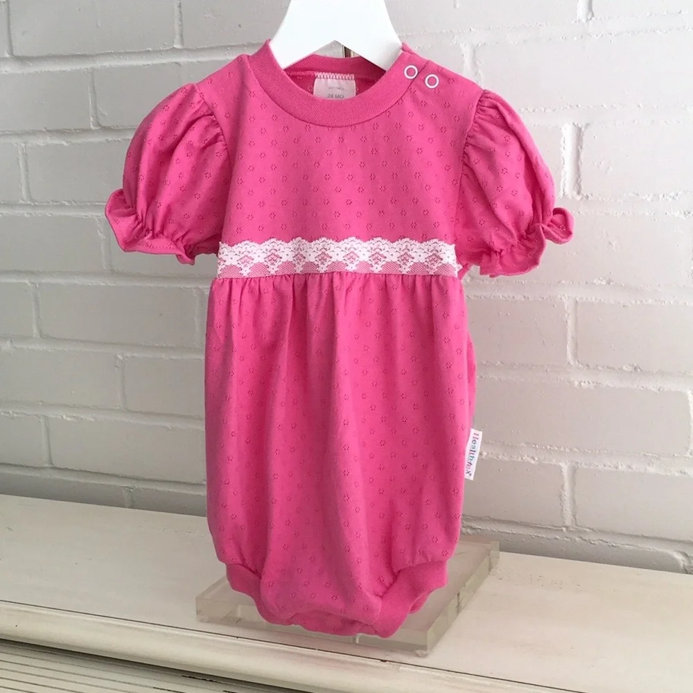classic old-style vintage bright pink girls romper lace details size 24 months